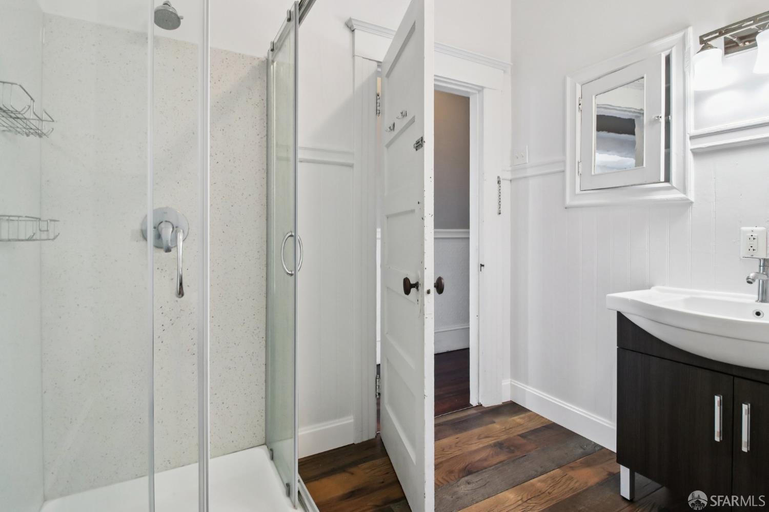 Detail Gallery Image 45 of 63 For 4 Norwich St, San Francisco,  CA 94110 - 3 Beds | 2 Baths