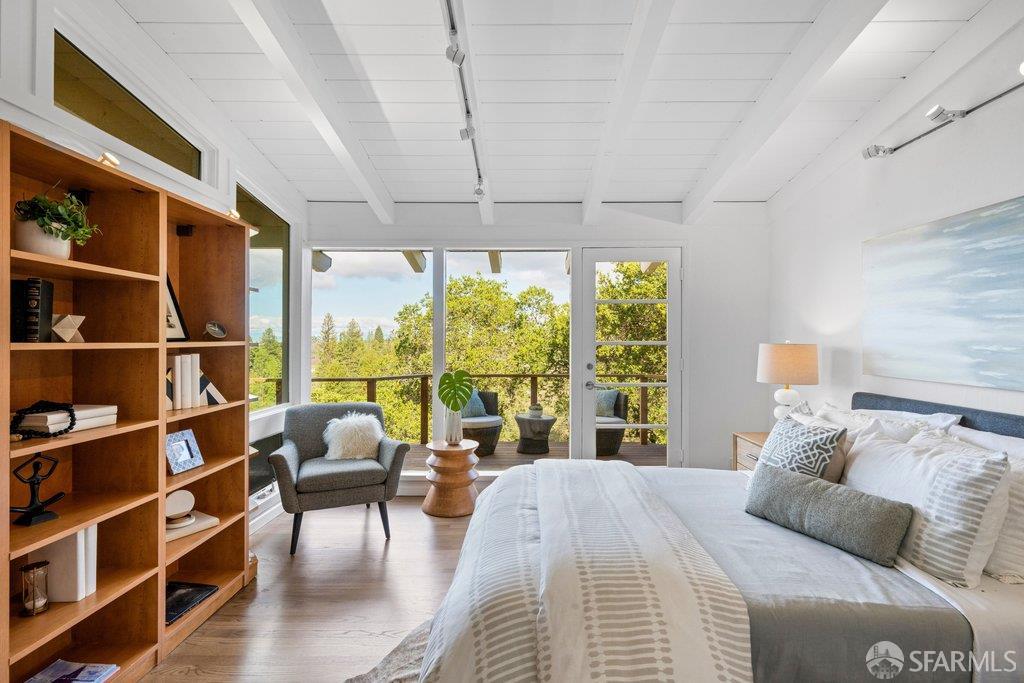 Detail Gallery Image 34 of 98 For 25 Siesta Ct, Portola Valley,  CA 94028 - 5 Beds | 3/1 Baths