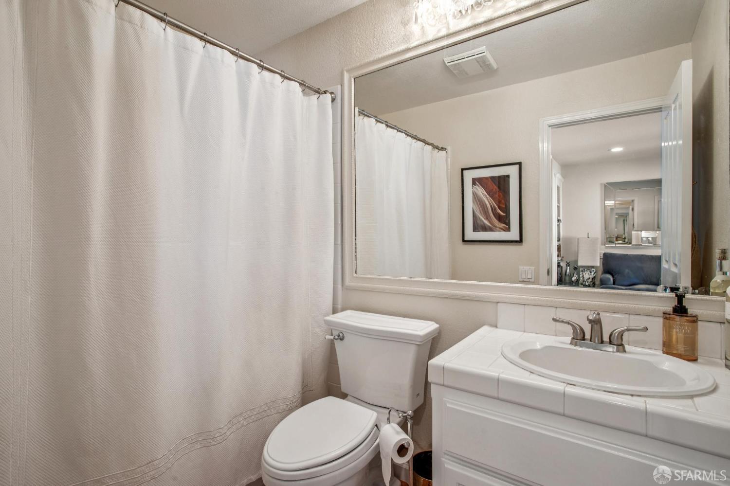 Detail Gallery Image 28 of 67 For 116 Eagle Trace Dr, Half Moon Bay,  CA 94019 - 5 Beds | 3/1 Baths