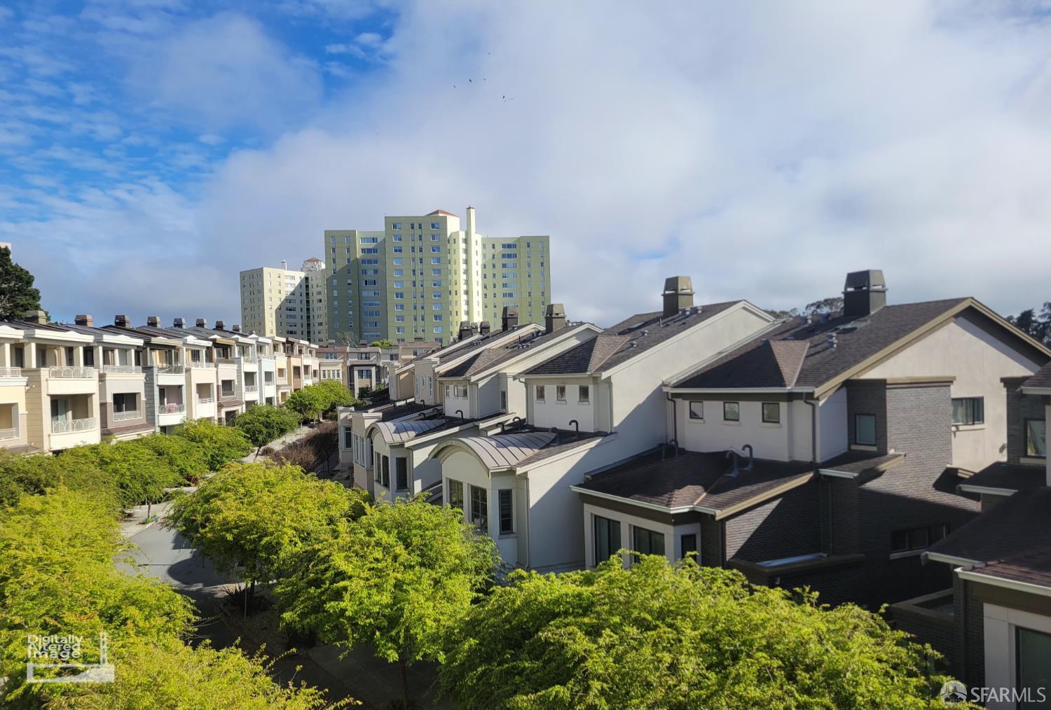 Detail Gallery Image 38 of 48 For 138 Summit Way #138,  San Francisco,  CA 94132 - 3 Beds | 2/1 Baths