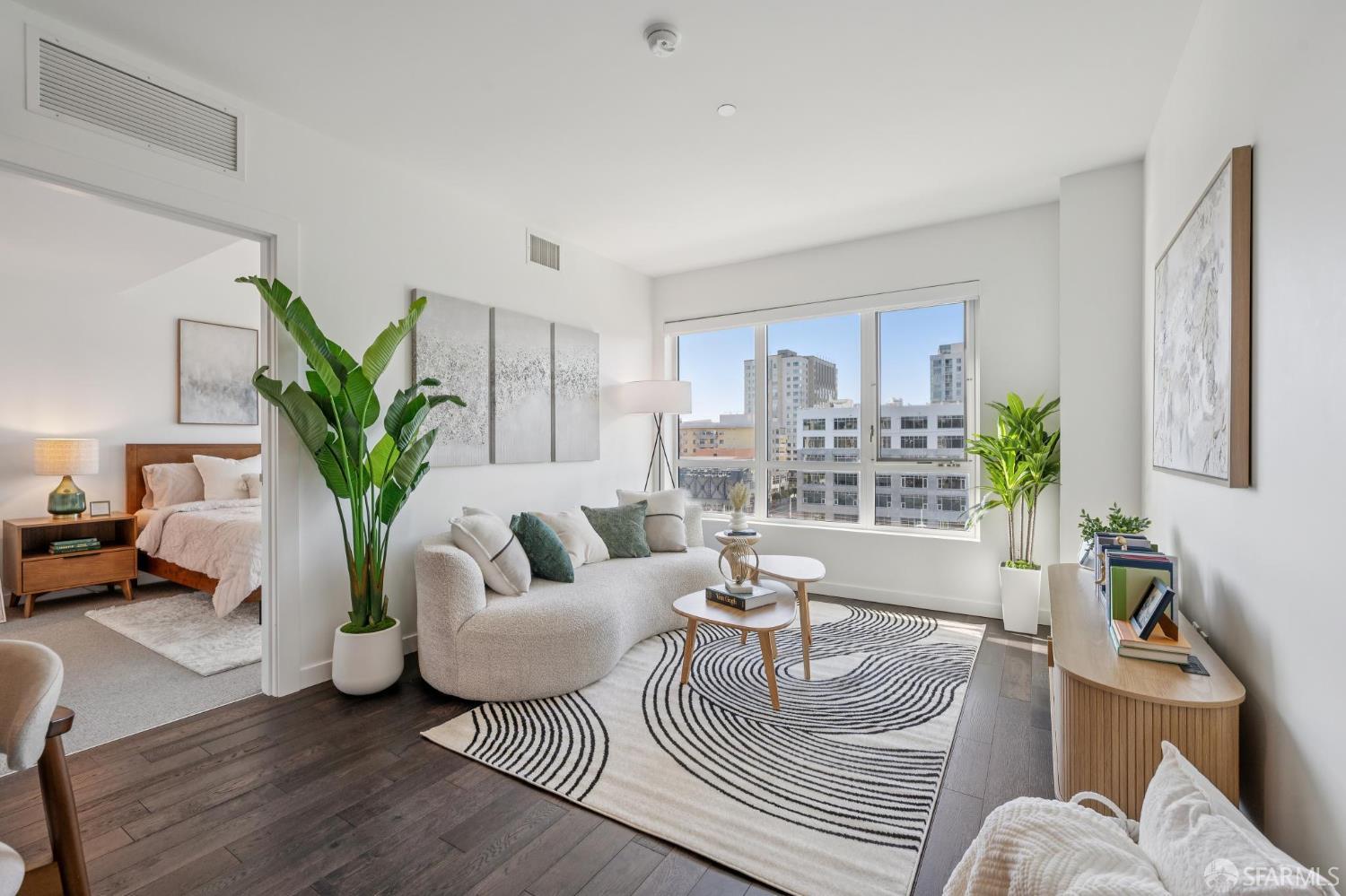 Photo #7: 426109528 Listing: Photo #7