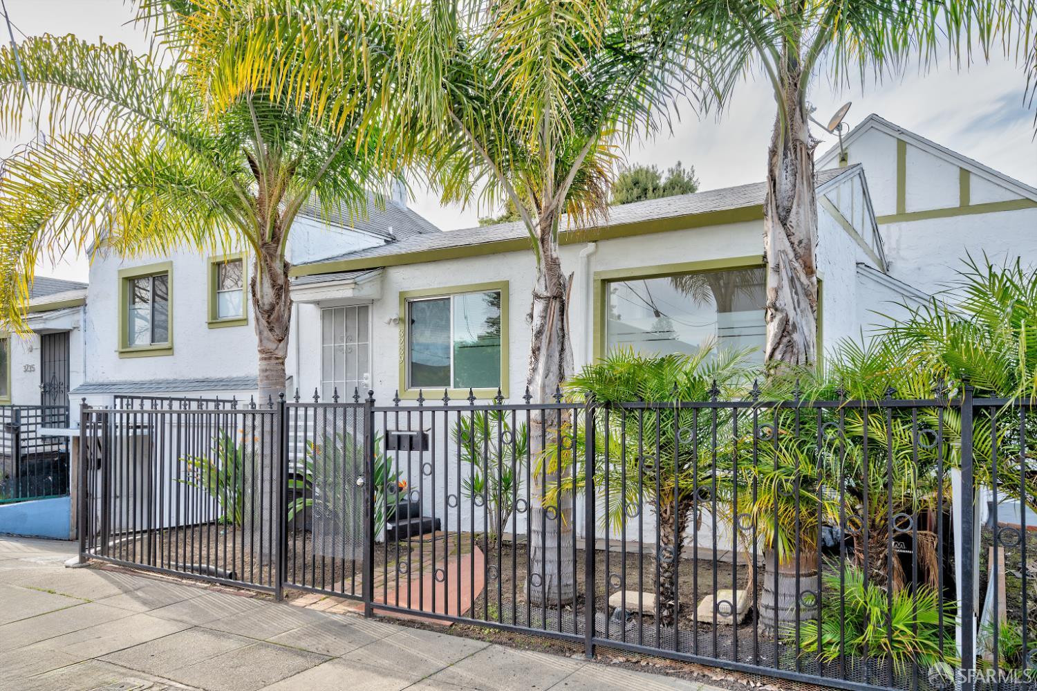 Detail Gallery Image 23 of 40 For 6029 Macarthur Blvd, Oakland,  CA 94605 - 7 Beds | 3 Baths