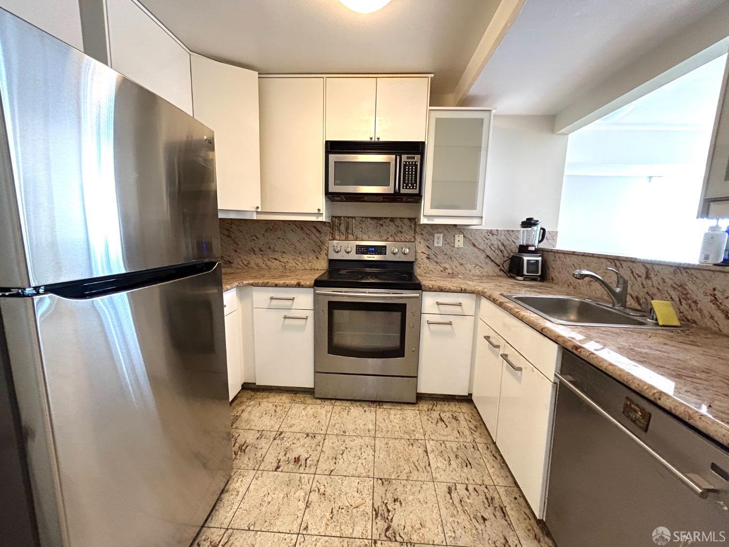 Detail Gallery Image 13 of 16 For 1 Daniel Burnham Ct #204,  San Francisco,  CA 94109 - 1 Beds | 1 Baths