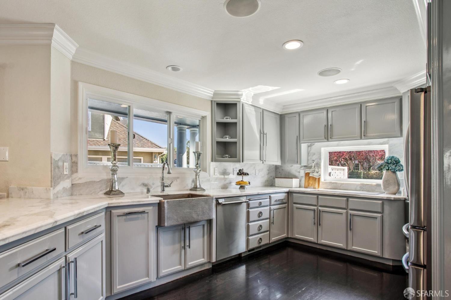 Detail Gallery Image 19 of 67 For 116 Eagle Trace Dr, Half Moon Bay,  CA 94019 - 5 Beds | 3/1 Baths