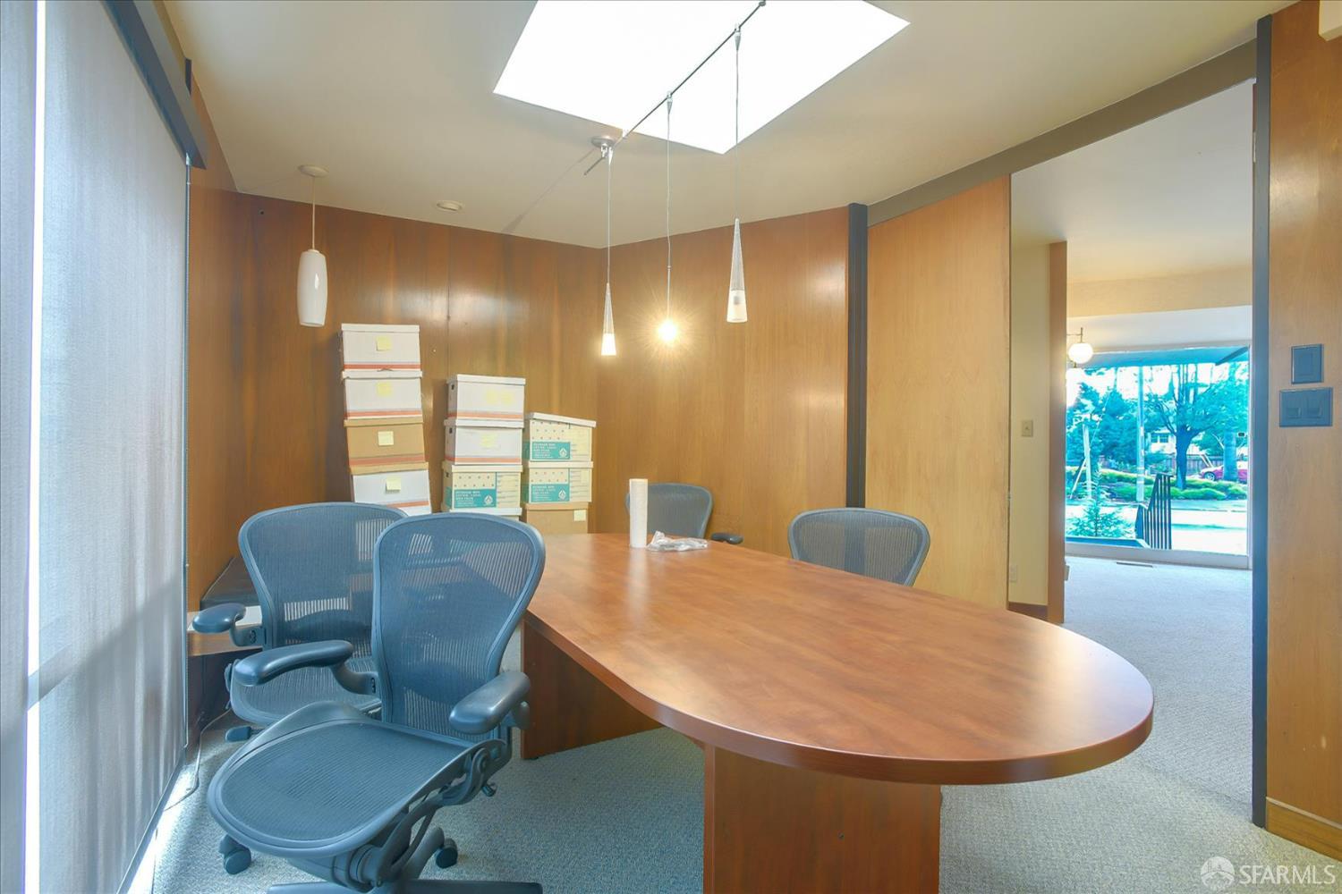 Detail Gallery Image 13 of 22 For 90 El Camino Real Blvd, Burlingame,  CA 94010 - – Beds | – Baths