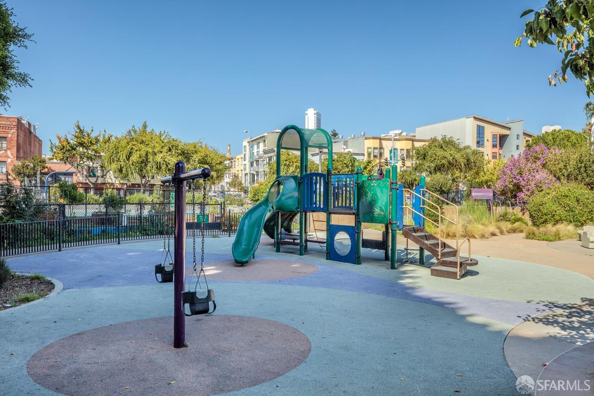 Photo #36: 426096535 Listing: Photo #36