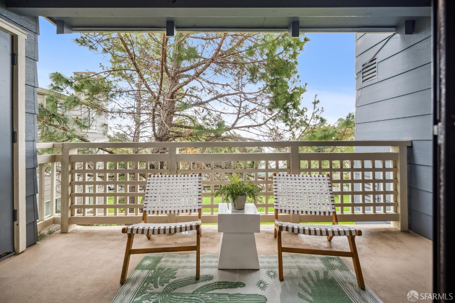 Detail Gallery Image 14 of 30 For 2304 Lupine Ct, Daly City,  CA 94014 - 2 Beds | 2 Baths