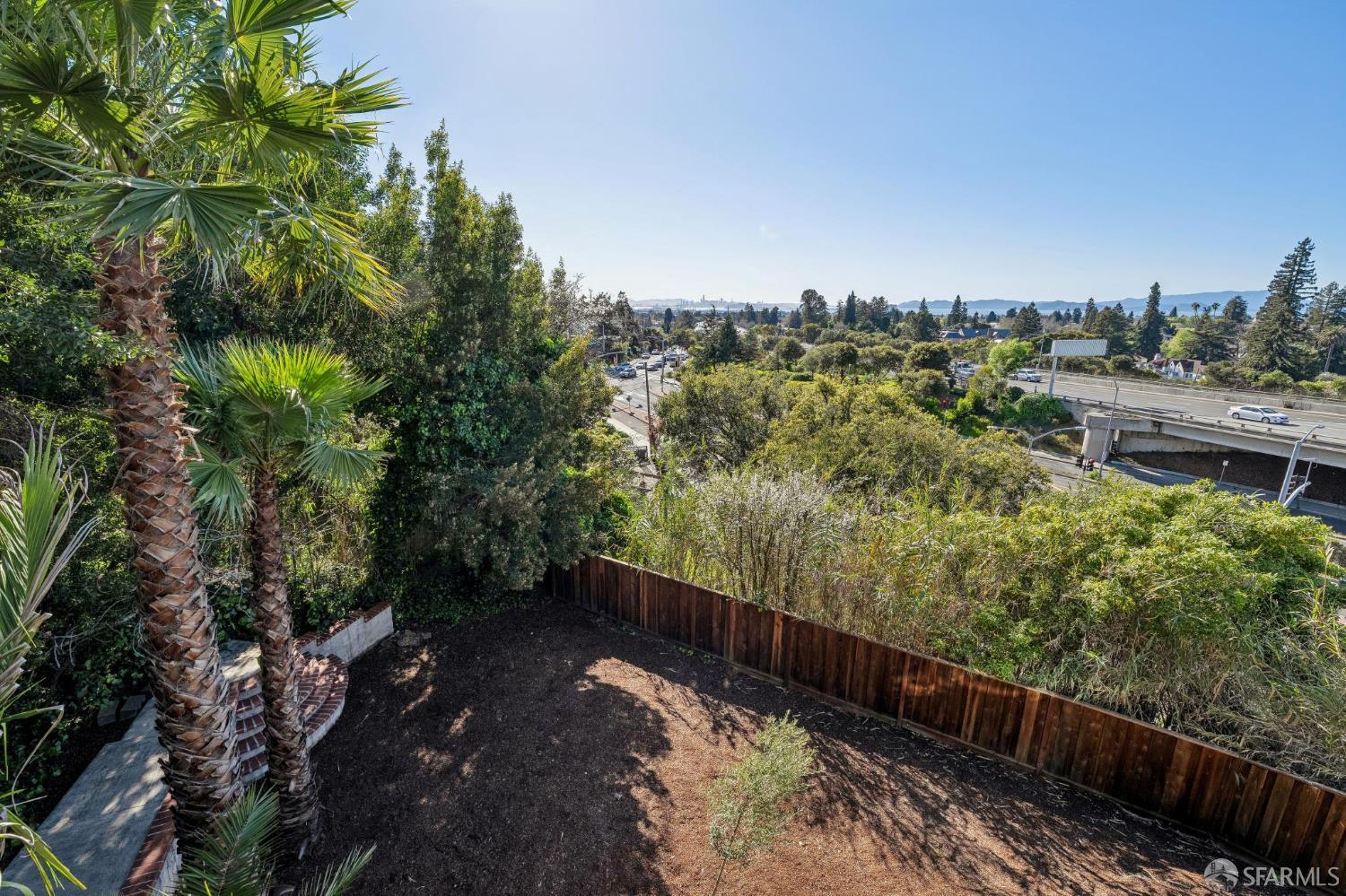 Detail Gallery Image 28 of 51 For 6189 Margarido Dr, Oakland,  CA 94618 - 3 Beds | 2/1 Baths
