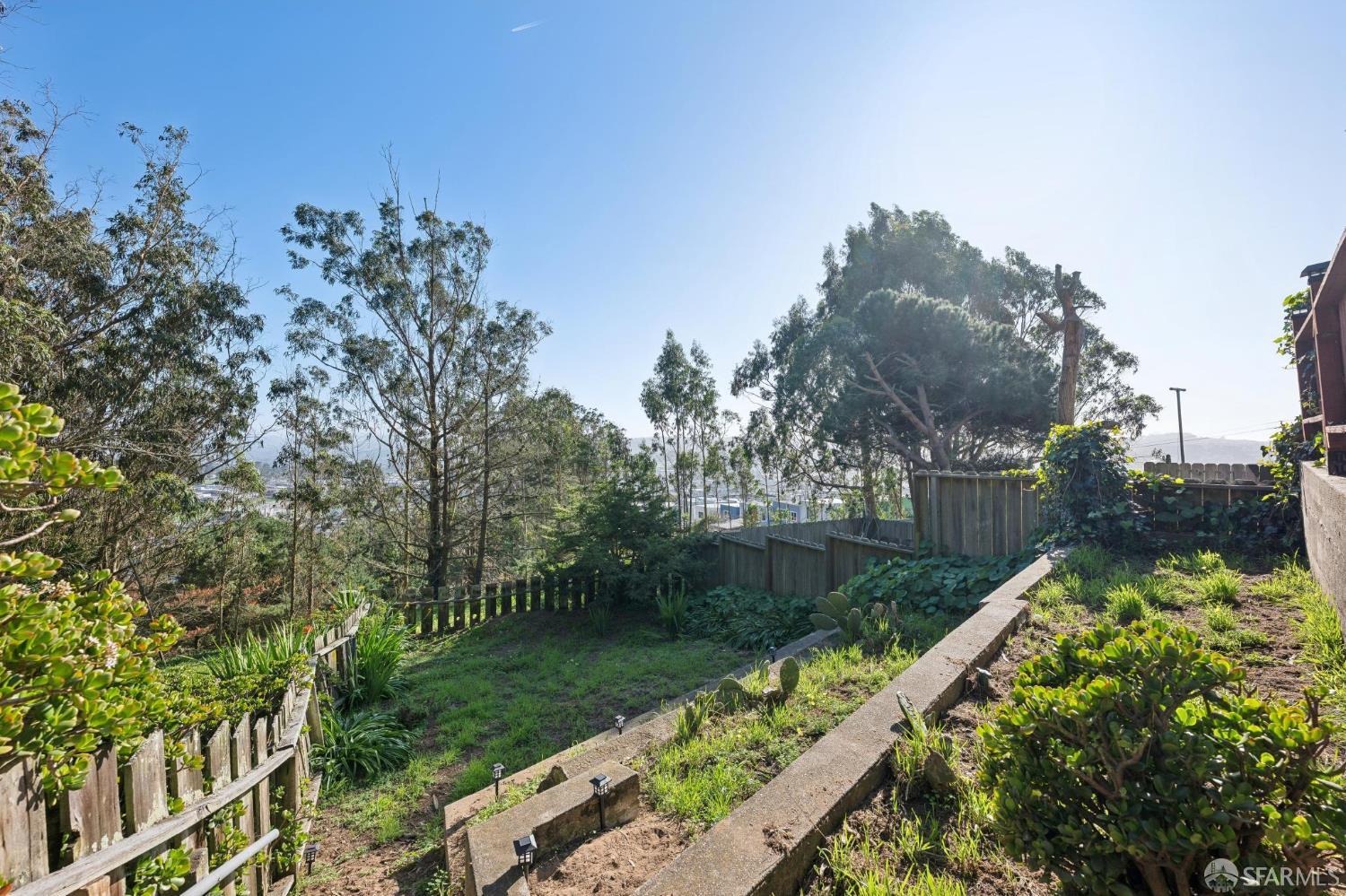 Detail Gallery Image 47 of 54 For 242 Thiers St, Daly City,  CA 94014 - 3 Beds | 1 Baths