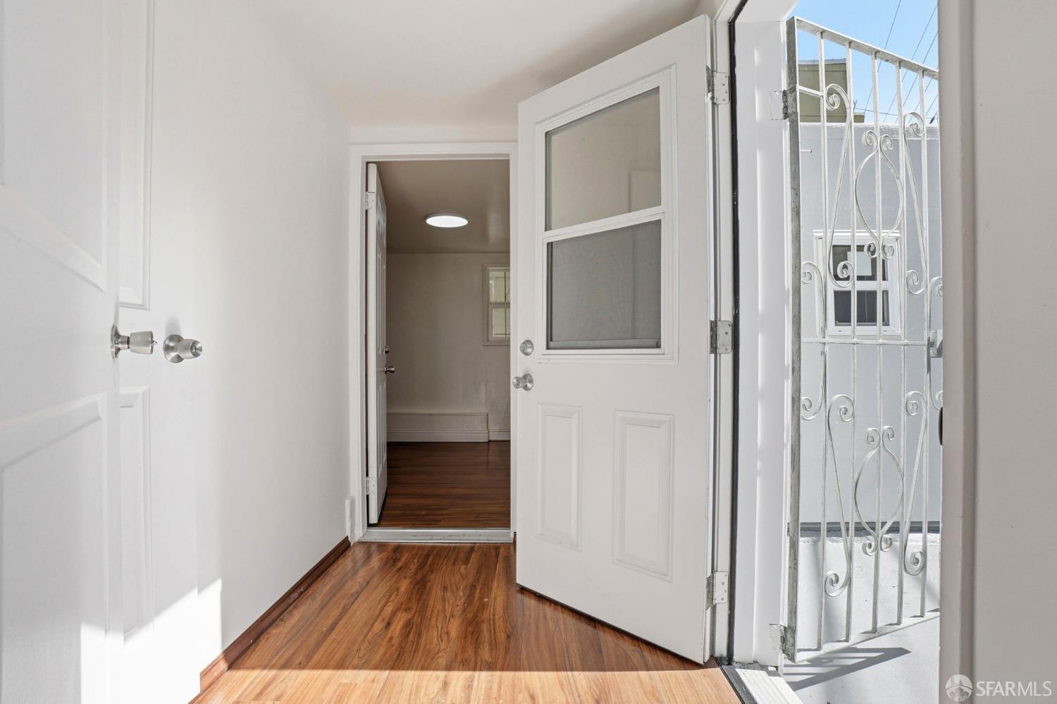 Detail Gallery Image 33 of 42 For 1801 Geneva Ave, San Francisco,  CA 94134 - 3 Beds | 2 Baths