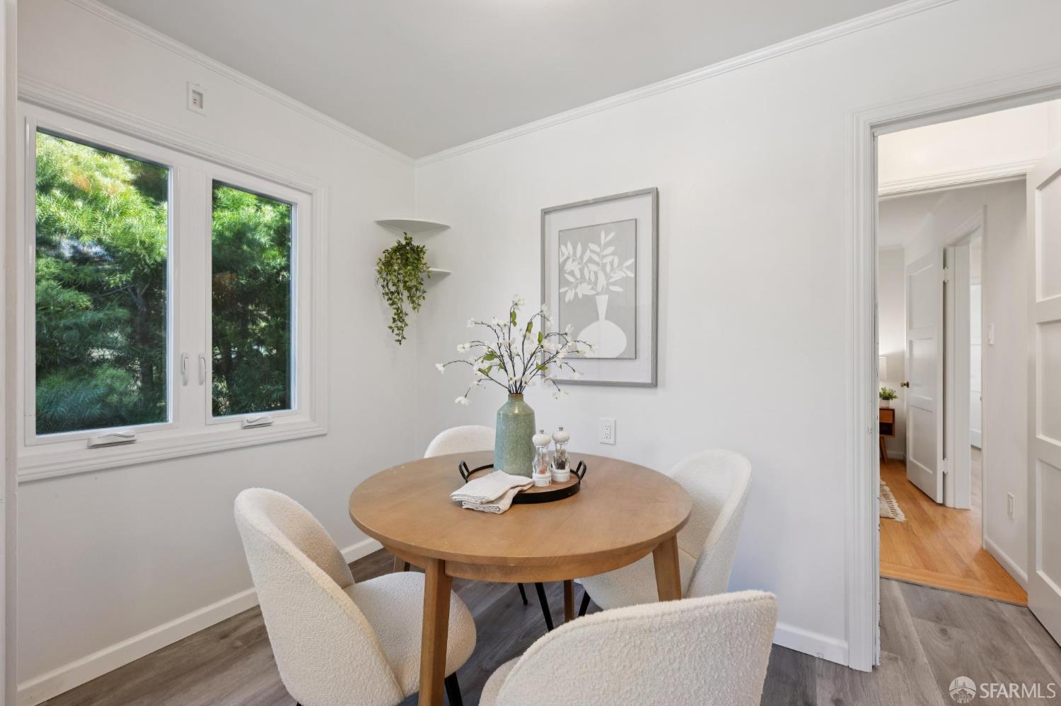 Detail Gallery Image 8 of 54 For 242 Thiers St, Daly City,  CA 94014 - 3 Beds | 1 Baths