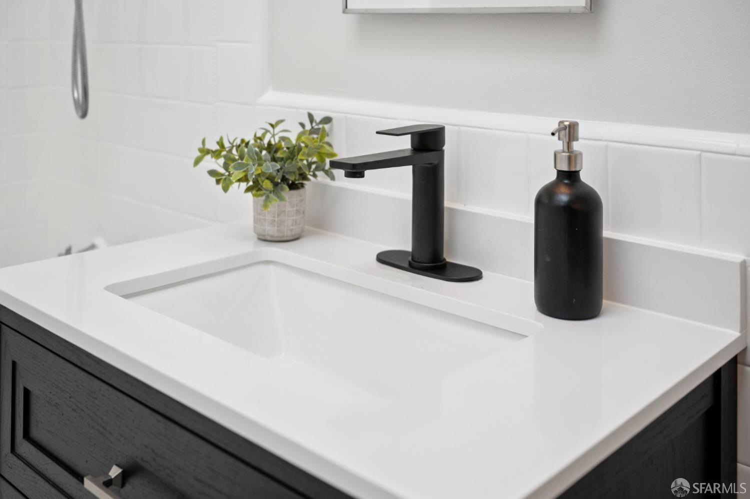 Detail Gallery Image 29 of 54 For 242 Thiers St, Daly City,  CA 94014 - 3 Beds | 1 Baths