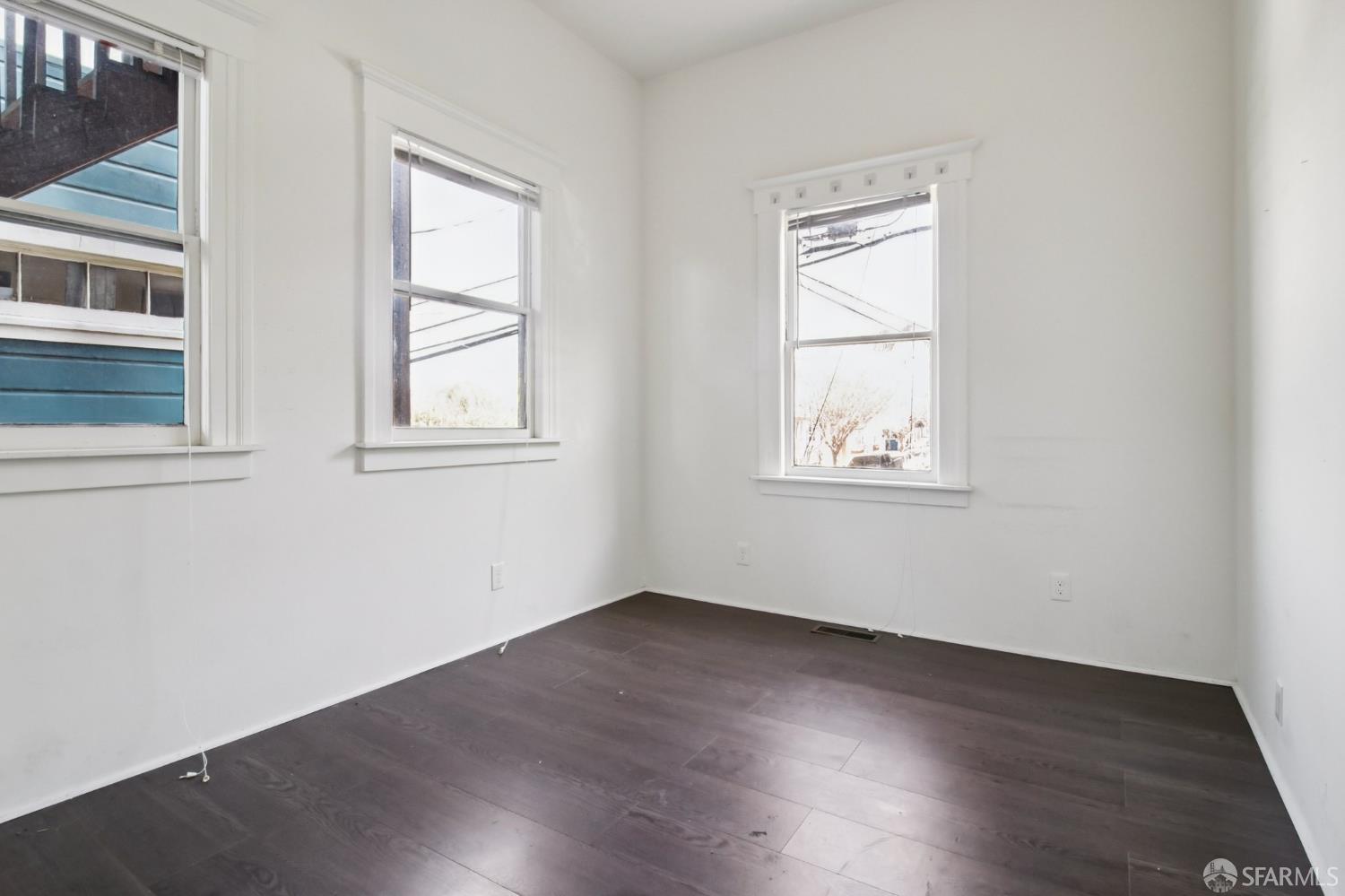 Detail Gallery Image 31 of 63 For 4 Norwich St, San Francisco,  CA 94110 - 3 Beds | 2 Baths