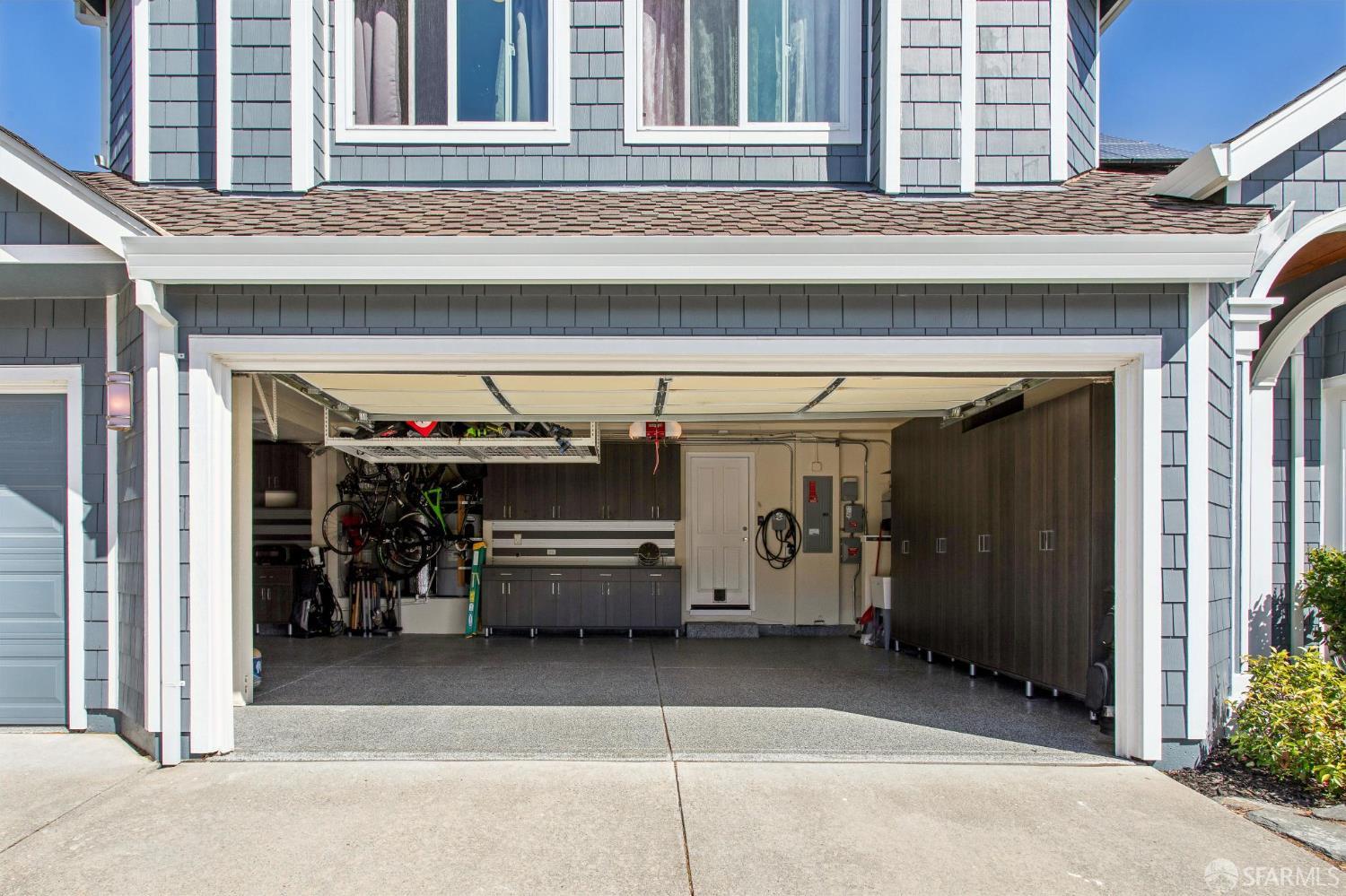 Detail Gallery Image 60 of 67 For 116 Eagle Trace Dr, Half Moon Bay,  CA 94019 - 5 Beds | 3/1 Baths