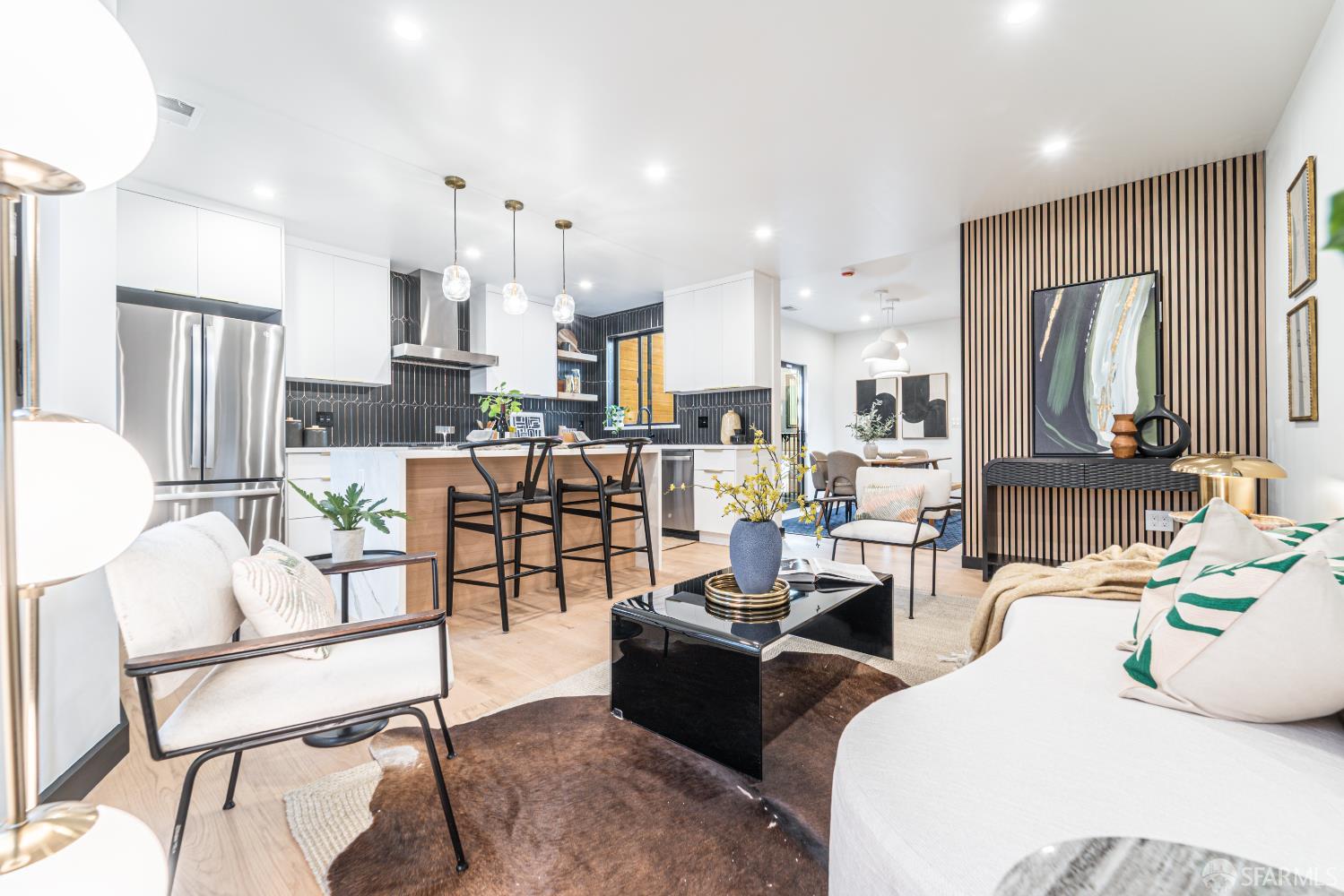 Detail Gallery Image 5 of 49 For 165 Valparaiso St, San Francisco,  CA 94133 - 4 Beds | 3 Baths