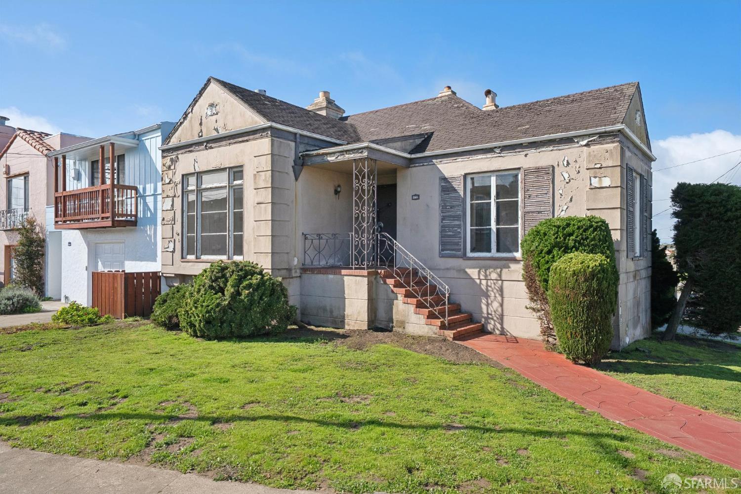 Detail Gallery Image 2 of 38 For 2801 35th Ave, San Francisco,  CA 94116 - 2 Beds | 1 Baths