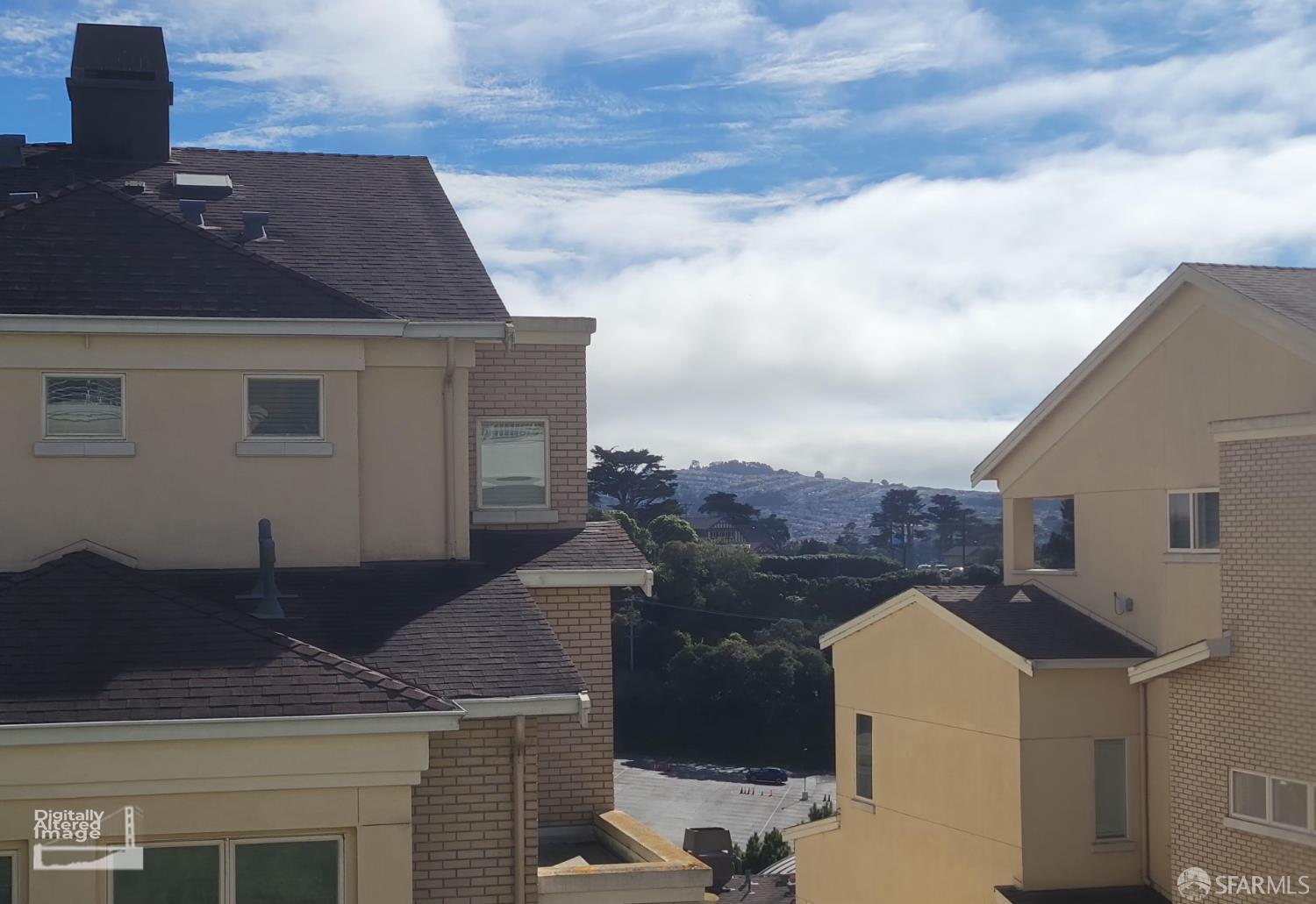 Detail Gallery Image 40 of 48 For 138 Summit Way #138,  San Francisco,  CA 94132 - 3 Beds | 2/1 Baths