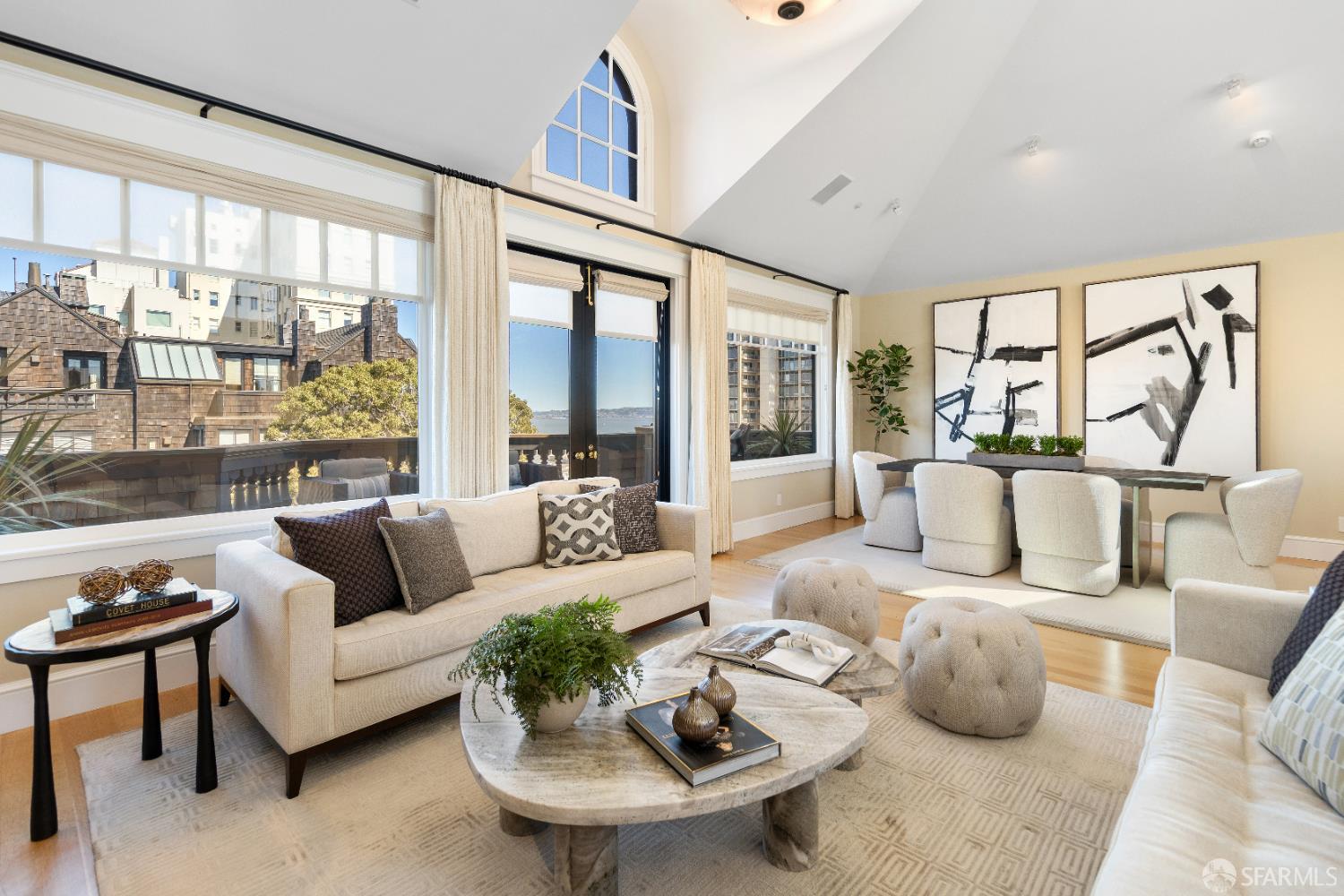 Detail Gallery Image 8 of 40 For 1041 Vallejo St, San Francisco,  CA 94133 - 3 Beds | 2/1 Baths