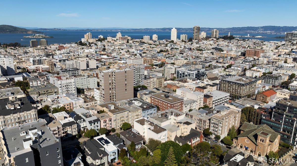 Detail Gallery Image 57 of 61 For 1913 Sacramento St, San Francisco,  CA 94109 - 3 Beds | 2/1 Baths