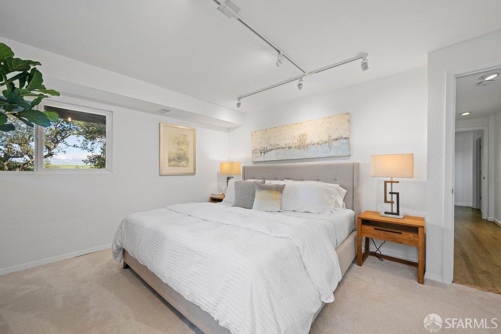 Detail Gallery Image 61 of 98 For 25 Siesta Ct, Portola Valley,  CA 94028 - 5 Beds | 3/1 Baths