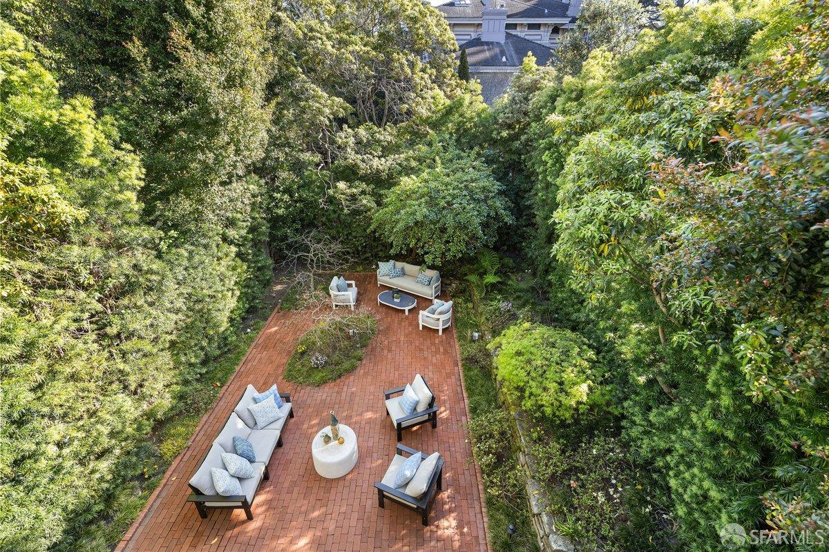 Detail Gallery Image 48 of 61 For 1913 Sacramento St, San Francisco,  CA 94109 - 3 Beds | 2/1 Baths