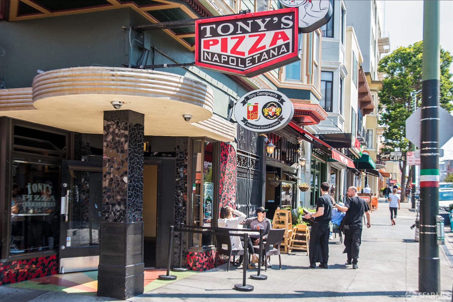 Detail Gallery Image 75 of 77 For 312 Green St, San Francisco,  CA 94122 - 5 Beds | 4/1 Baths