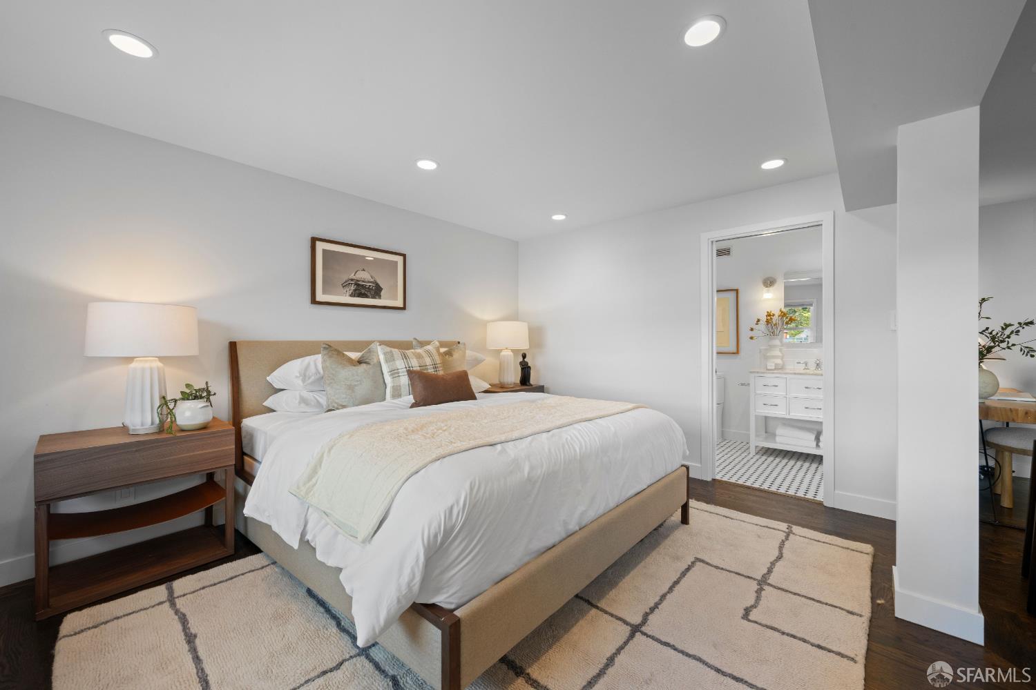 Detail Gallery Image 16 of 22 For 223 Evelyn Way, San Francisco,  CA 94127 - 3 Beds | 2 Baths