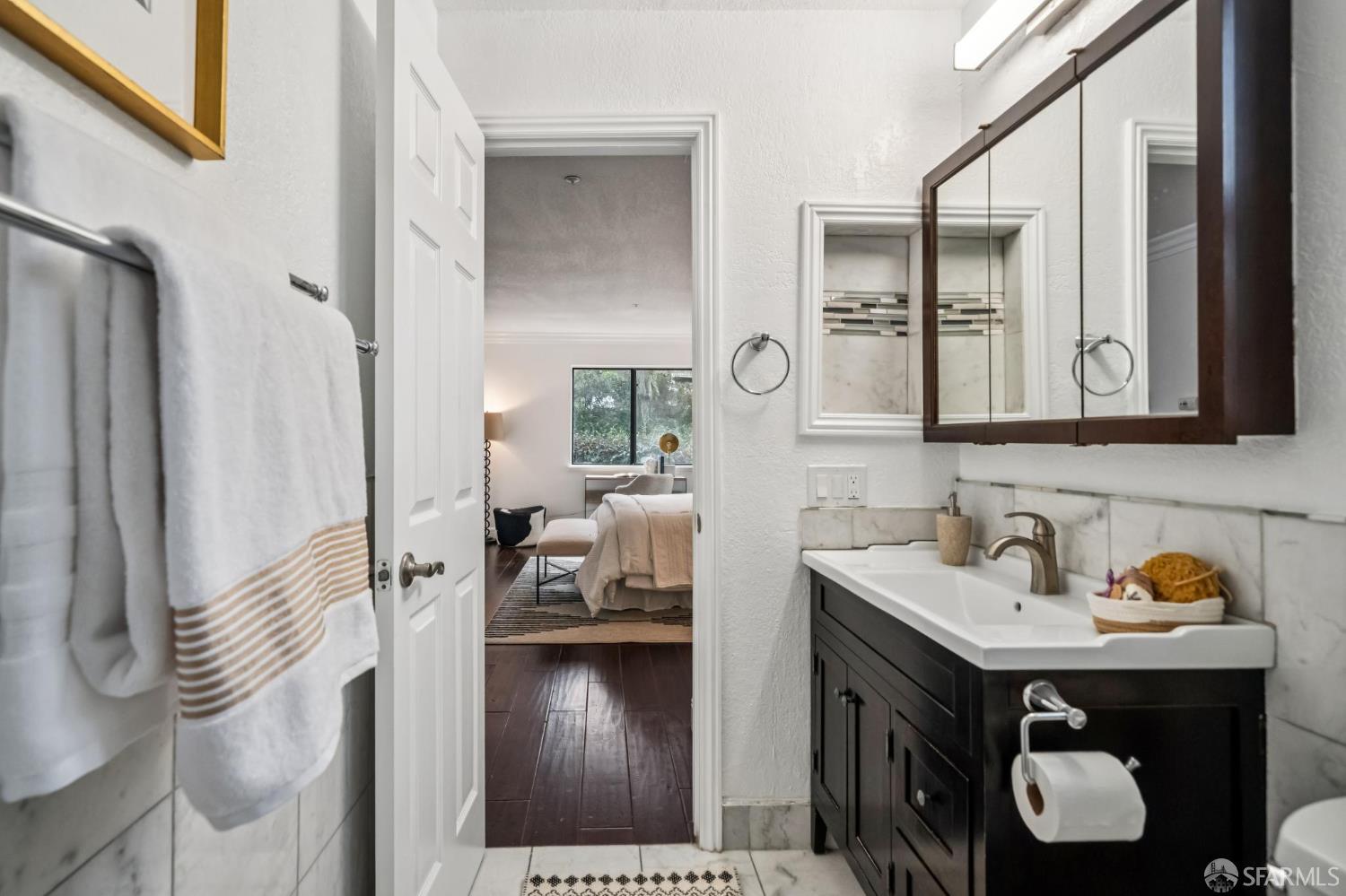 Detail Gallery Image 23 of 30 For 2304 Lupine Ct, Daly City,  CA 94014 - 2 Beds | 2 Baths