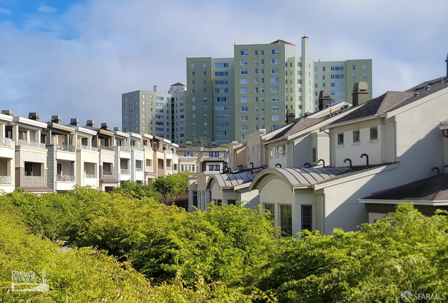 Detail Gallery Image 41 of 48 For 138 Summit Way #138,  San Francisco,  CA 94132 - 3 Beds | 2/1 Baths