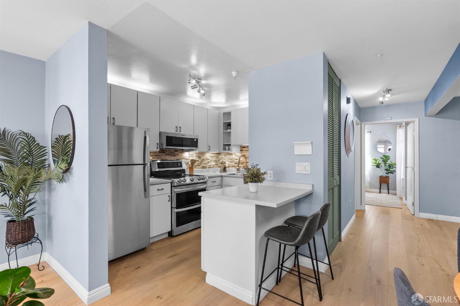 Detail Gallery Image 9 of 34 For 1235 Mcallister St #222,  San Francisco,  CA 94115 - 1 Beds | 1 Baths