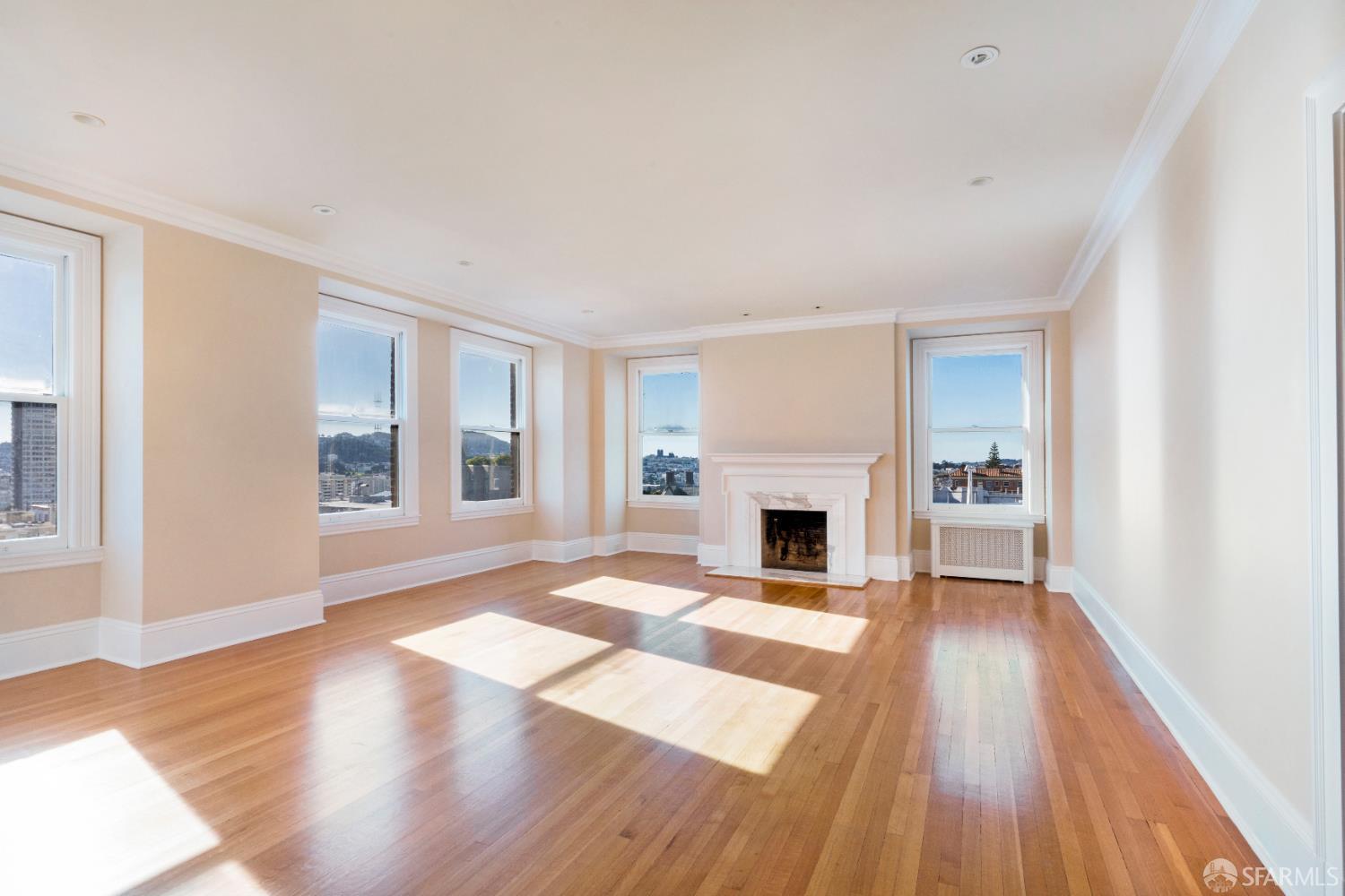 Photo #8: 426109848 Listing: Photo #8