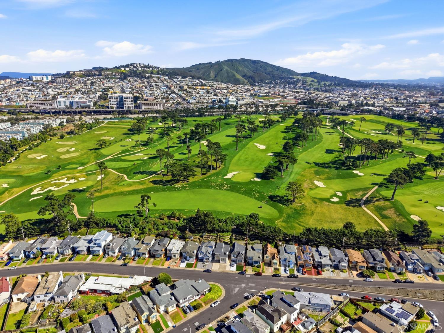 Detail Gallery Image 44 of 48 For 12 Elmwood Dr, Daly City,  CA 94015 - 4 Beds | 4 Baths