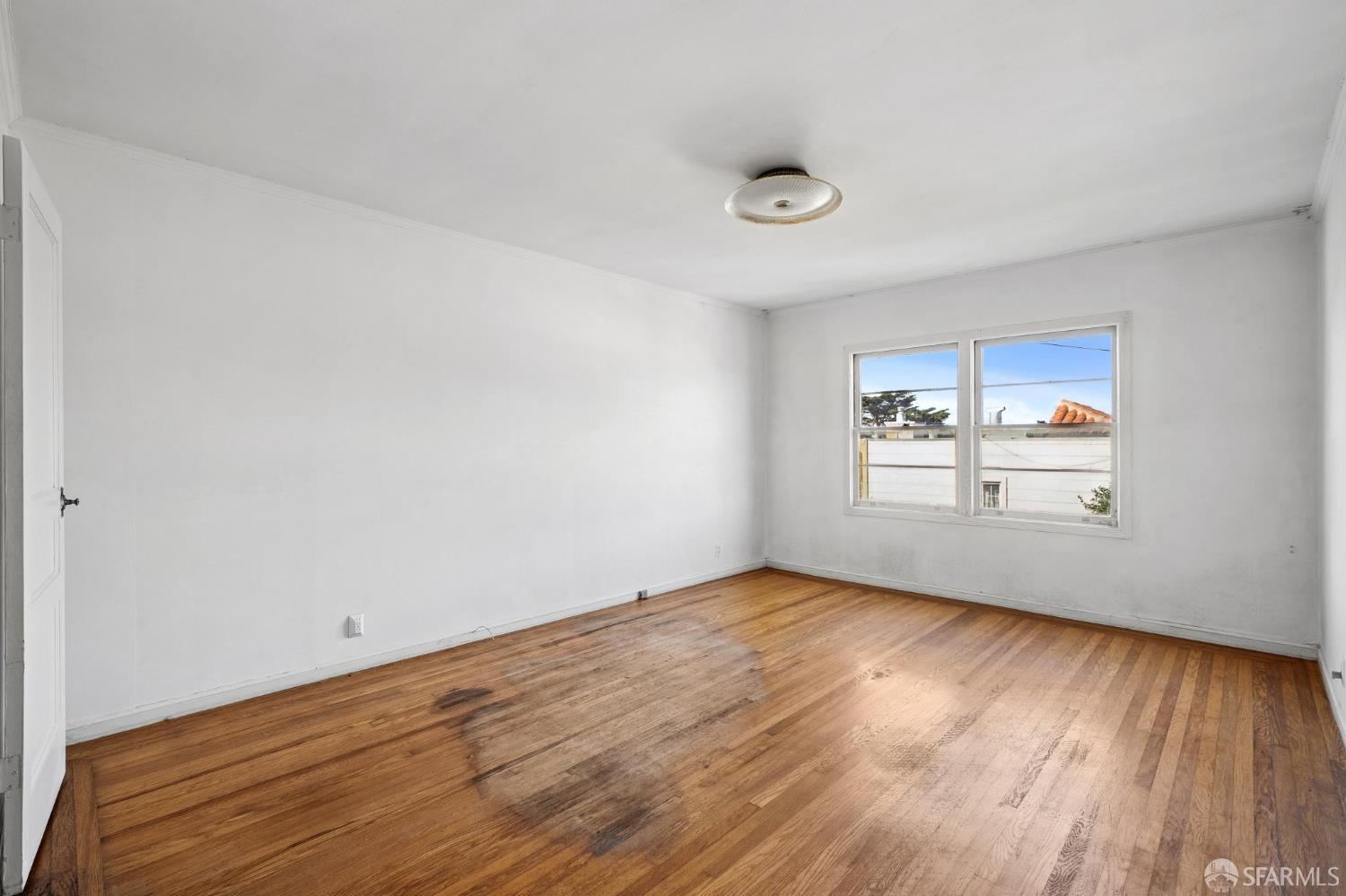 Detail Gallery Image 15 of 38 For 2801 35th Ave, San Francisco,  CA 94116 - 2 Beds | 1 Baths