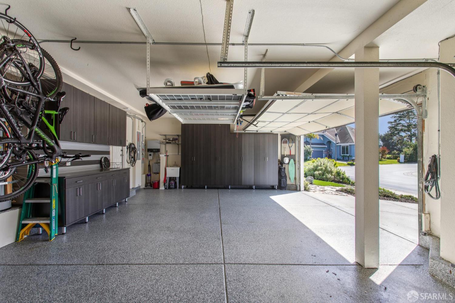 Detail Gallery Image 62 of 67 For 116 Eagle Trace Dr, Half Moon Bay,  CA 94019 - 5 Beds | 3/1 Baths