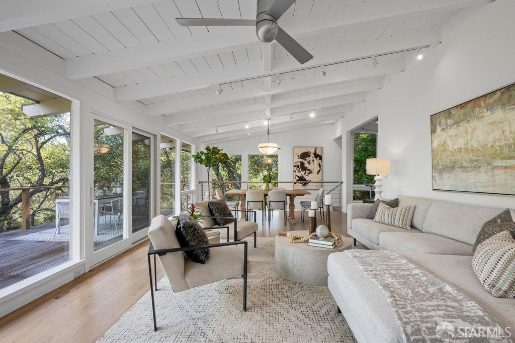 Detail Gallery Image 8 of 98 For 25 Siesta Ct, Portola Valley,  CA 94028 - 5 Beds | 3/1 Baths