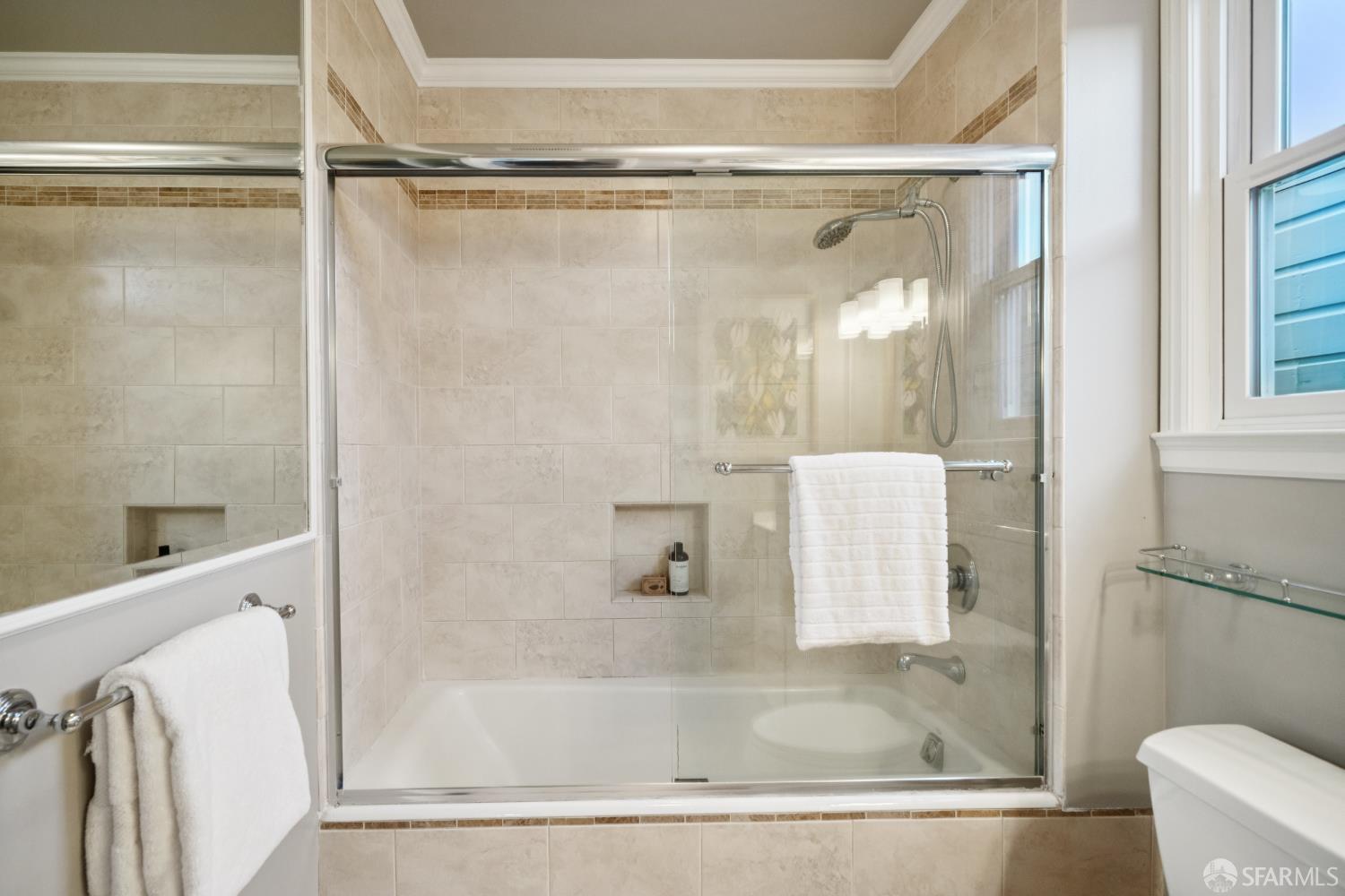 Photo #32: 426107814 Listing: Photo #32