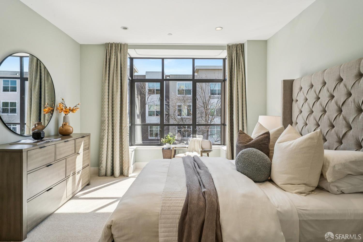 Detail Gallery Image 20 of 46 For 420 Bay St #C,  San Francisco,  CA 94133 - 3 Beds | 2/1 Baths