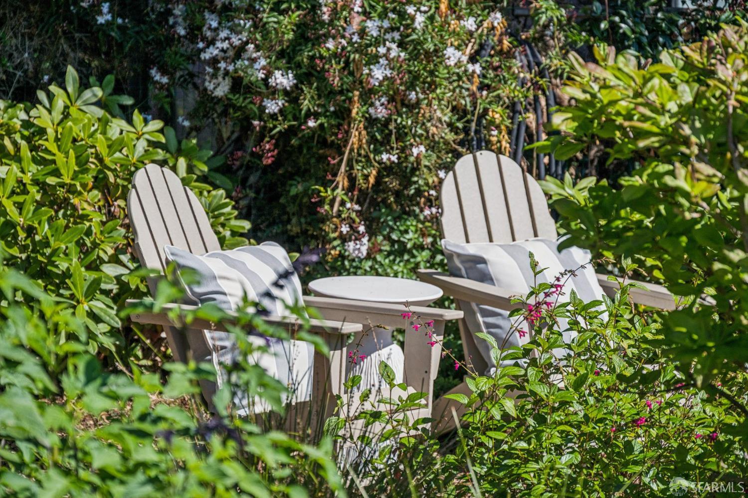 Detail Gallery Image 55 of 60 For 2315 Eunice St, Berkeley,  CA 94708 - 3 Beds | 1/1 Baths