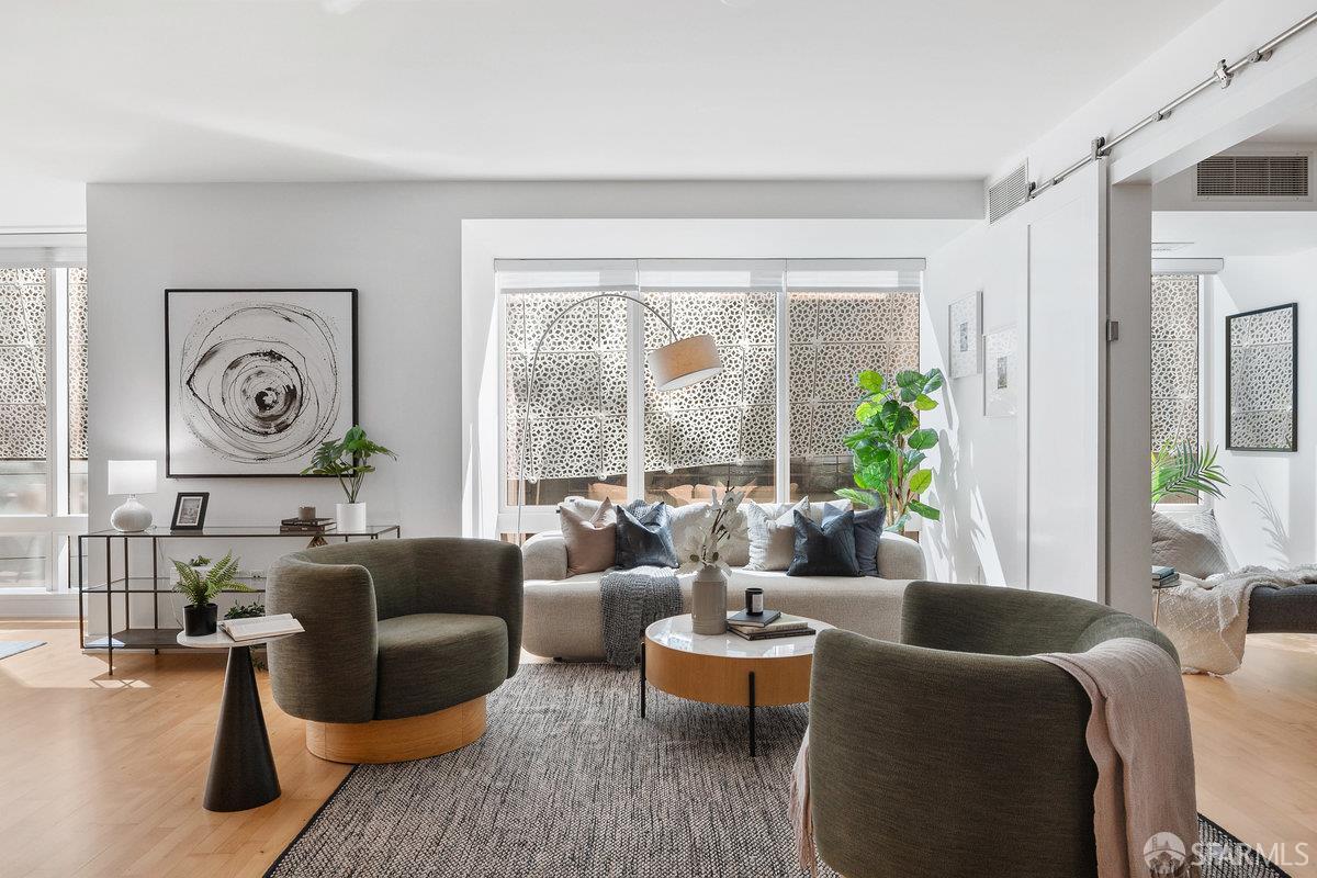 Detail Gallery Image 2 of 43 For 301 Mission St 14f,  San Francisco,  CA 94105 - 2 Beds | 3 Baths