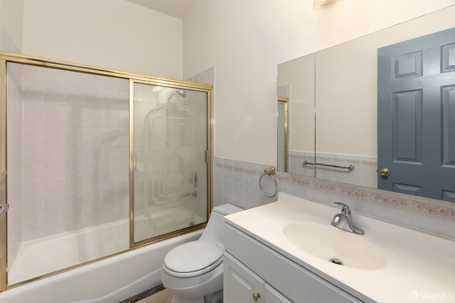 Detail Gallery Image 14 of 25 For 527 34th Ave, San Francisco,  CA 94121 - – Beds | – Baths