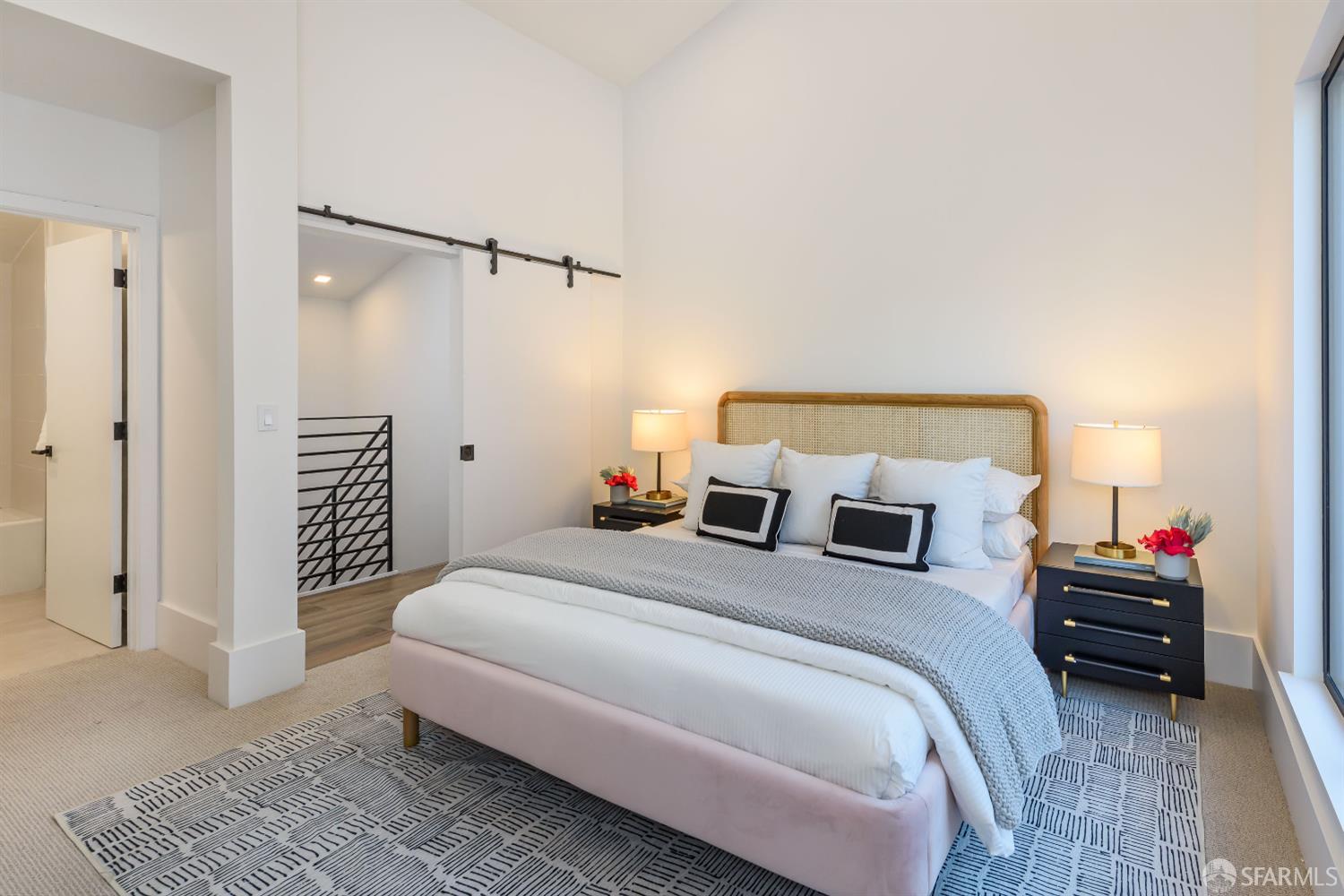 Detail Gallery Image 18 of 59 For 1288 Howard St #330,  San Francisco,  CA 94103 - 2 Beds | 2/1 Baths