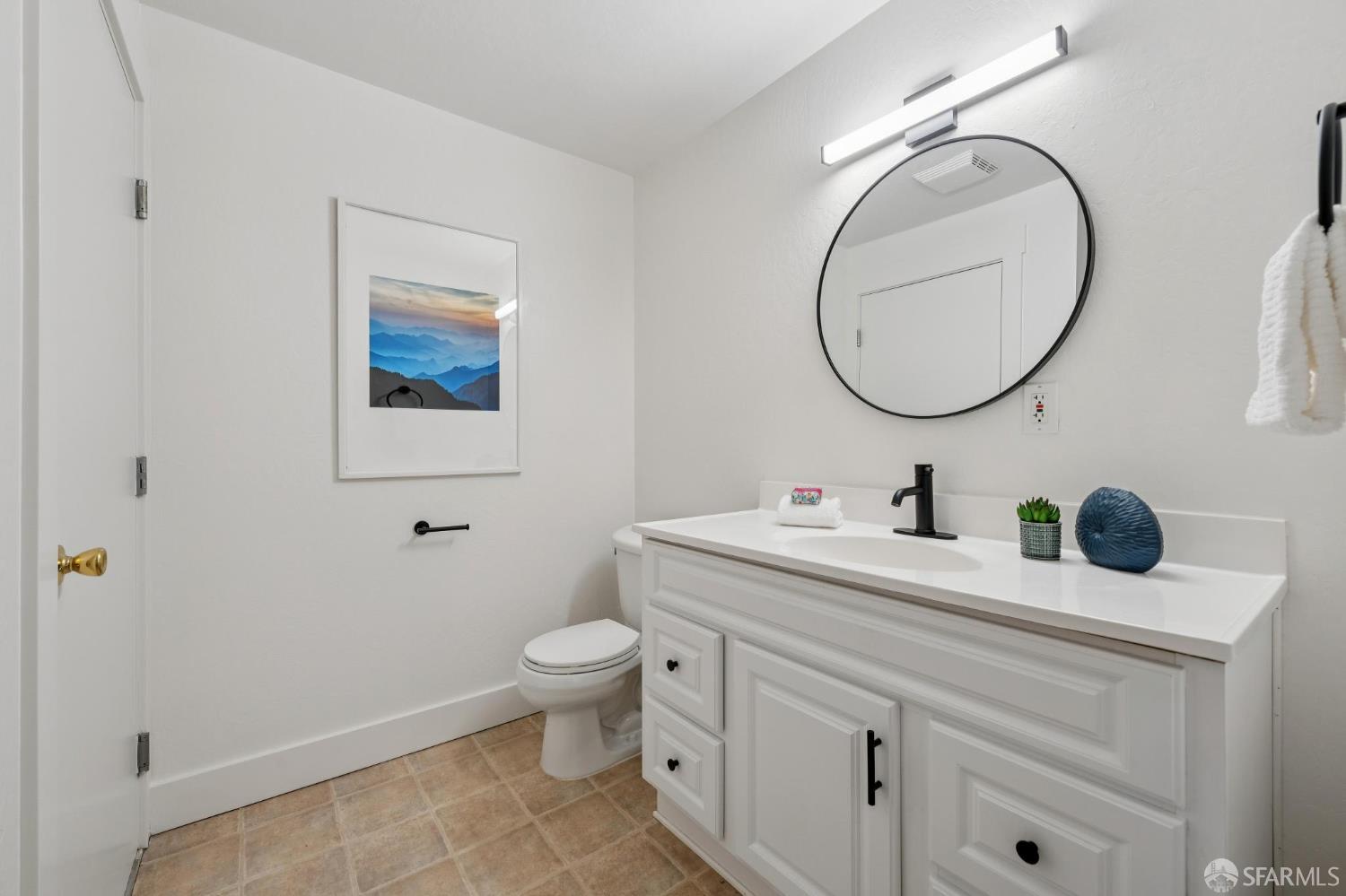 Detail Gallery Image 36 of 51 For 6189 Margarido Dr, Oakland,  CA 94618 - 3 Beds | 2/1 Baths