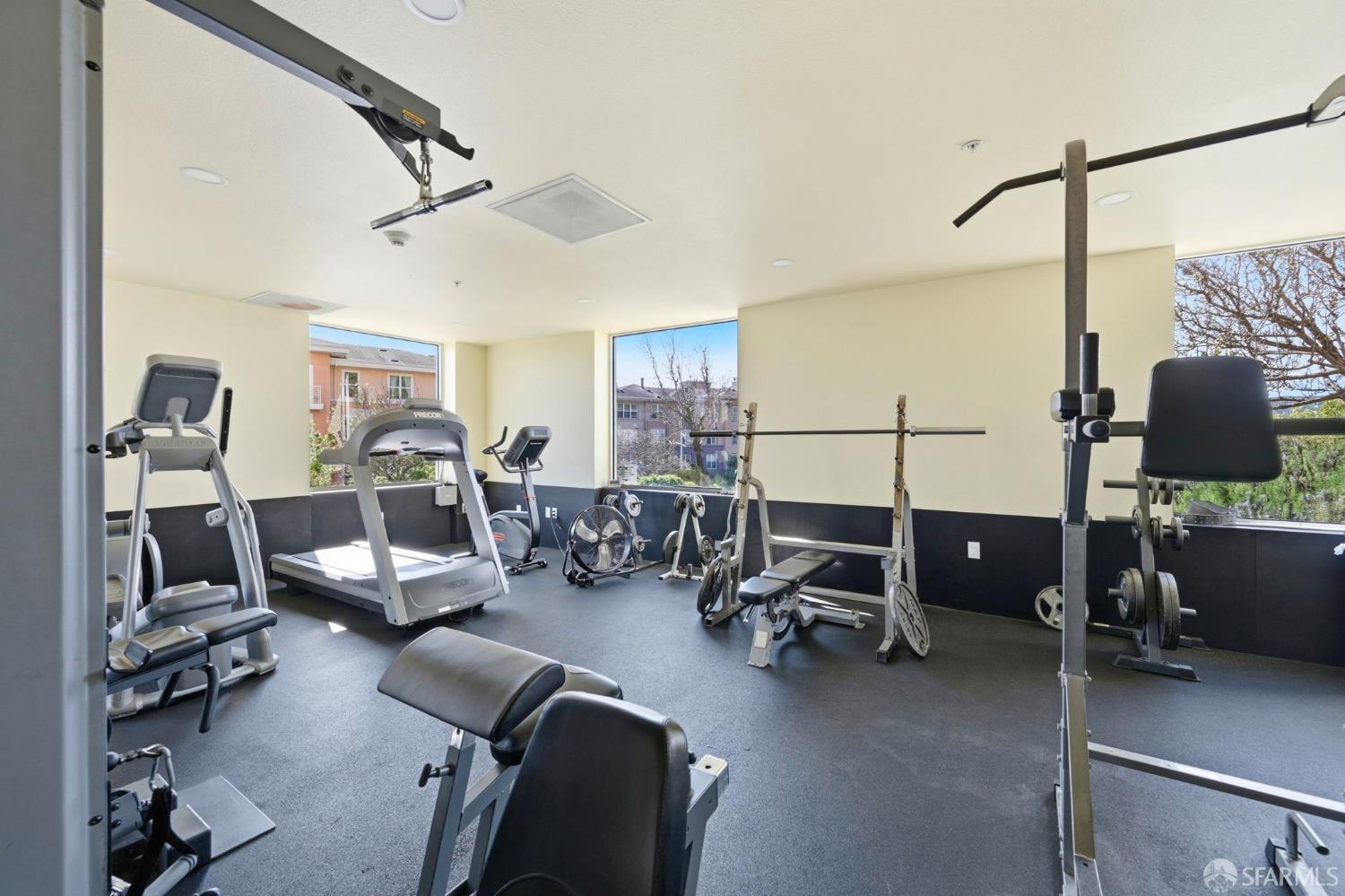 Detail Gallery Image 27 of 27 For 501 Crescent Way #5210,  San Francisco,  CA 94134 - 2 Beds | 2 Baths