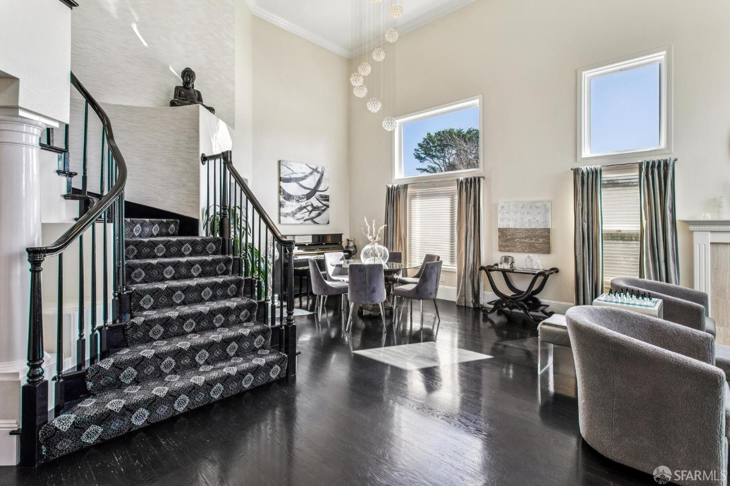 Detail Gallery Image 4 of 67 For 116 Eagle Trace Dr, Half Moon Bay,  CA 94019 - 5 Beds | 3/1 Baths