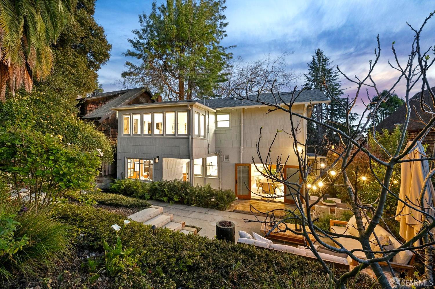 Detail Gallery Image 52 of 60 For 2315 Eunice St, Berkeley,  CA 94708 - 3 Beds | 1/1 Baths