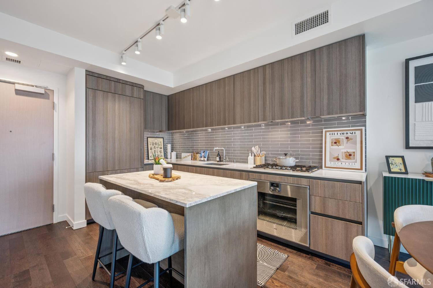 Photo #14: 426109528 Listing: Photo #14