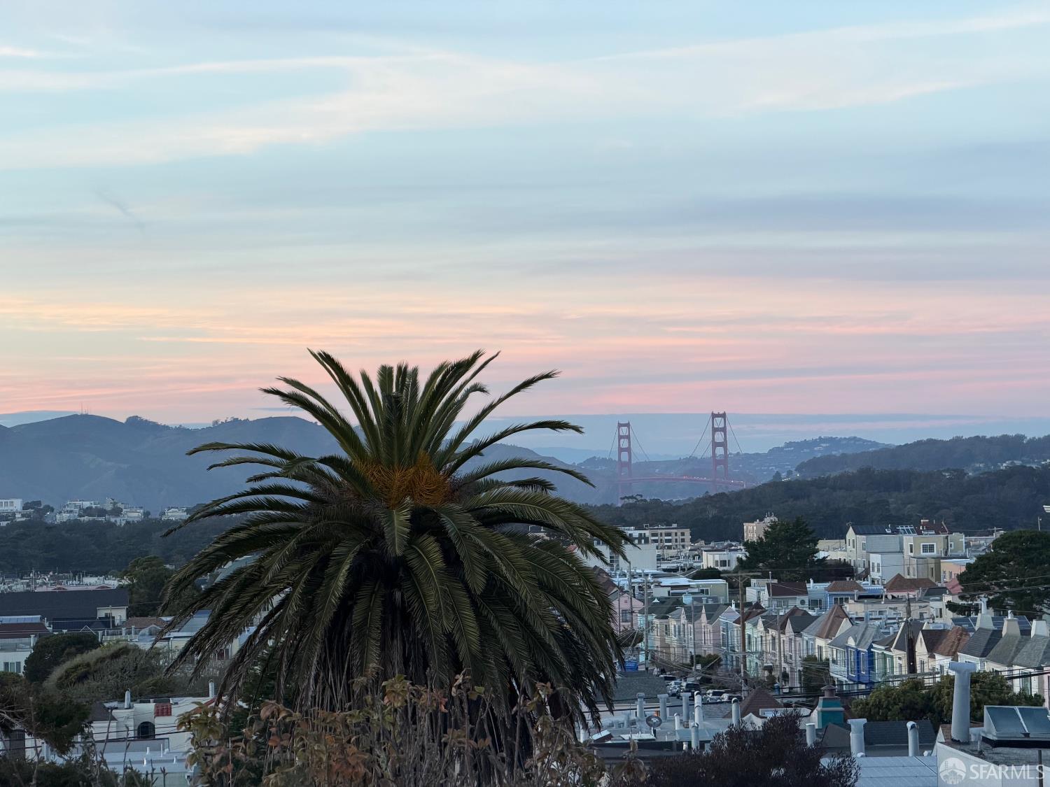 Detail Gallery Image 3 of 58 For 2422 Pacheco St, San Francisco,  CA 94116 - 4 Beds | 3 Baths