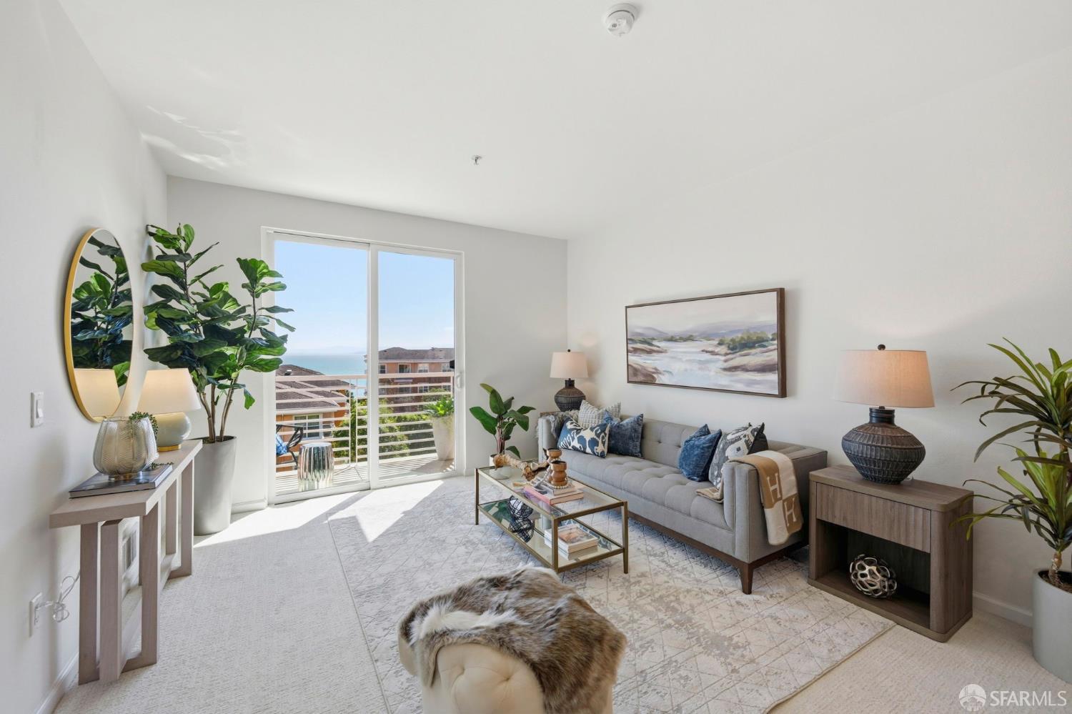 Detail Gallery Image 2 of 27 For 501 Crescent Way #5210,  San Francisco,  CA 94134 - 2 Beds | 2 Baths