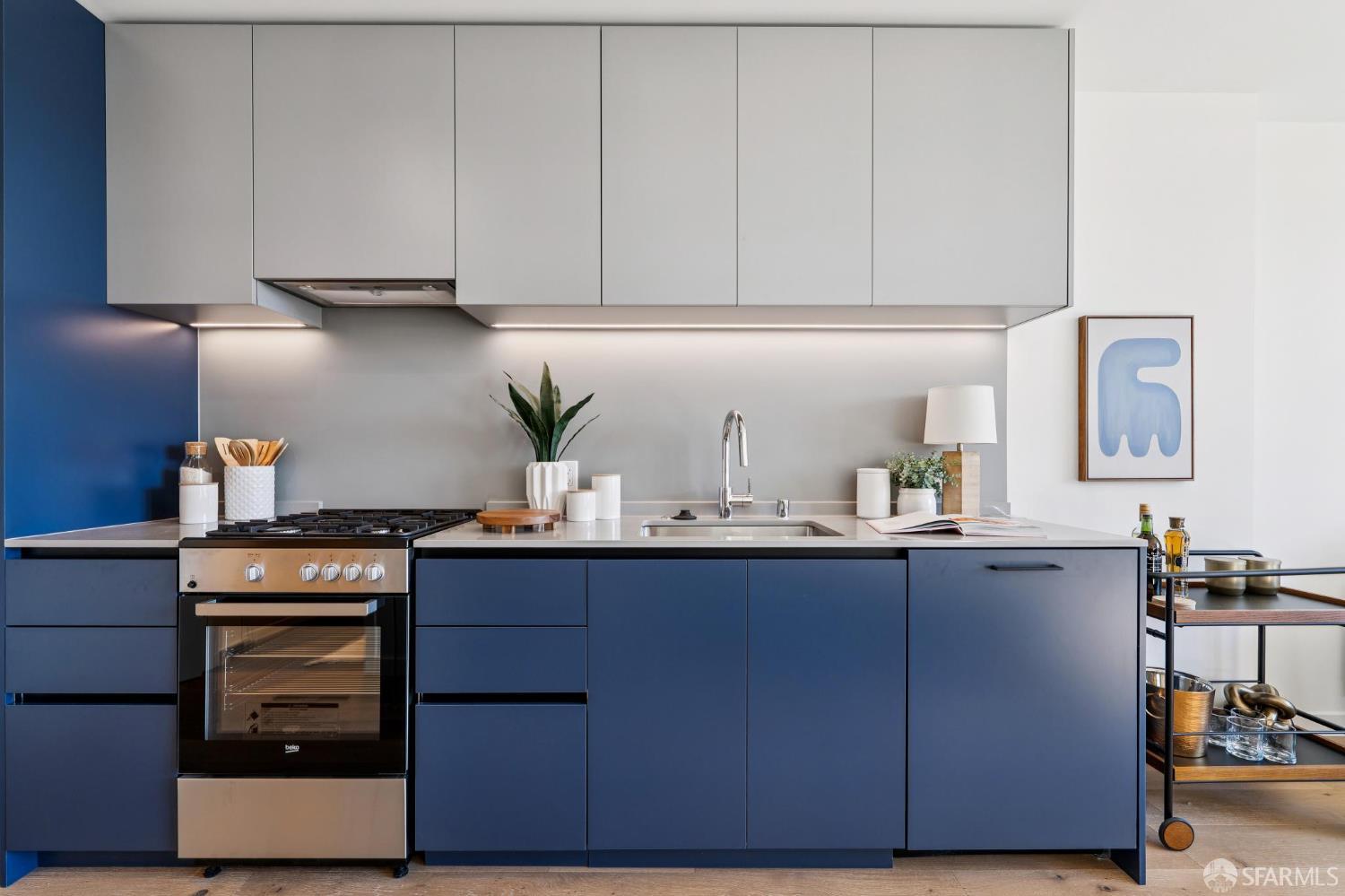 Detail Gallery Image 5 of 14 For 988 Harrison St #S10,  San Francisco,  CA 94107 - 0 Beds | 1 Baths