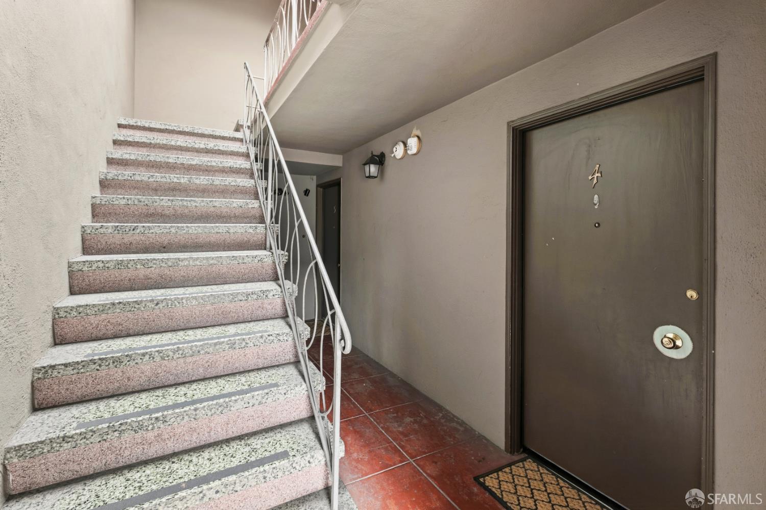 Detail Gallery Image 5 of 13 For 100 30th St, San Francisco,  CA 94110 - – Beds | – Baths